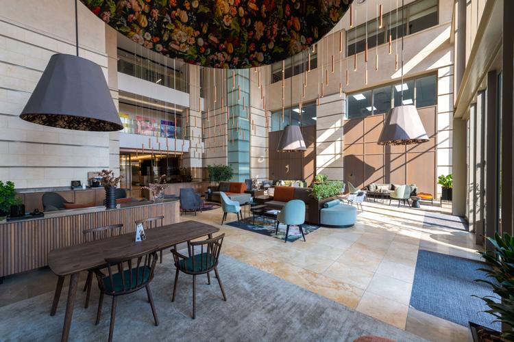 The Firs- Lounge